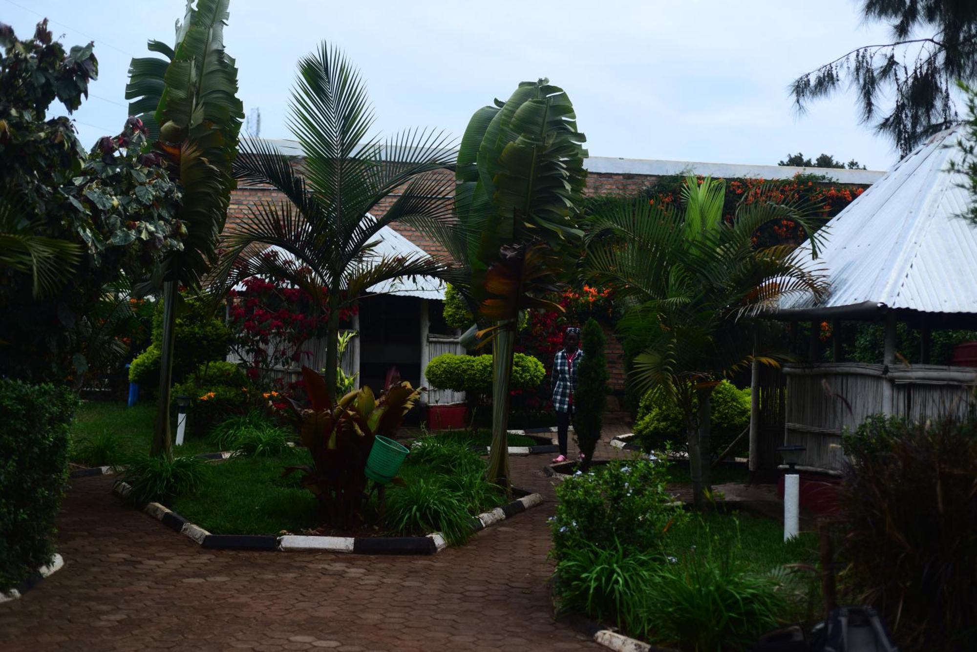Akagera Neighbors Bed & Breakfast Kabarondo ภายนอก รูปภาพ