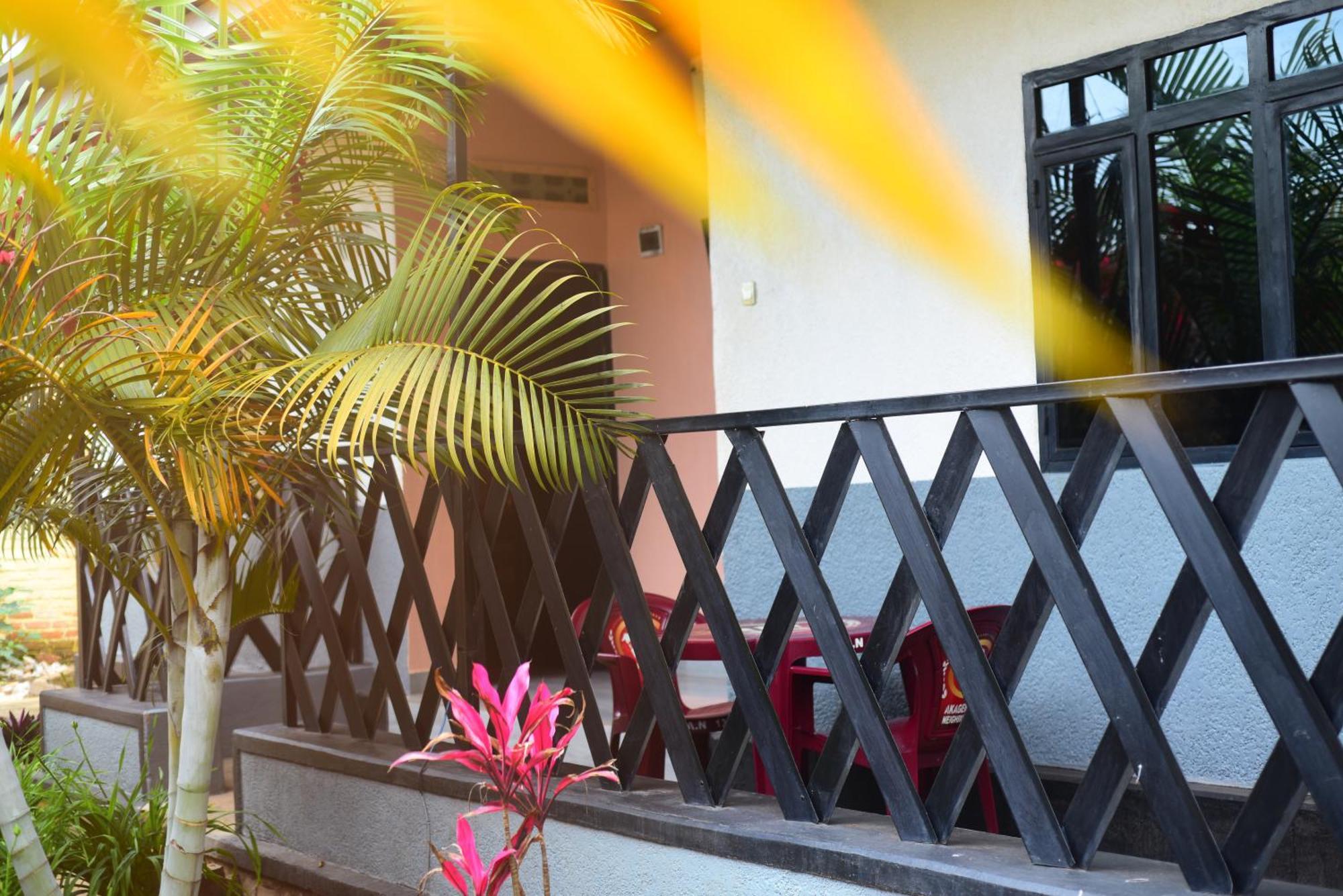Akagera Neighbors Bed & Breakfast Kabarondo ภายนอก รูปภาพ
