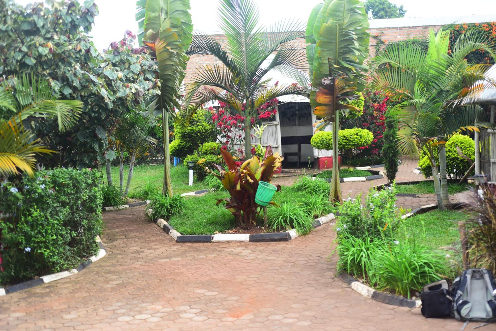 Akagera Neighbors Bed & Breakfast Kabarondo ภายนอก รูปภาพ