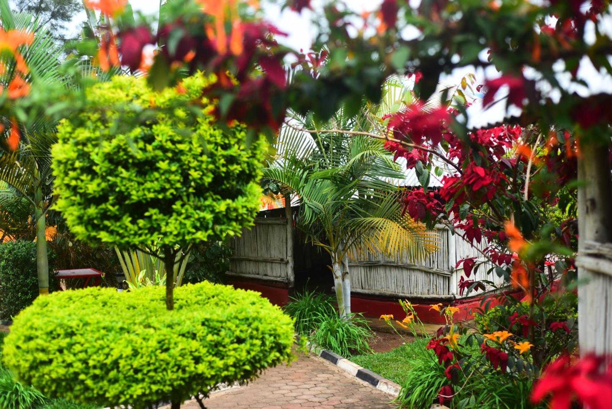Akagera Neighbors Bed & Breakfast Kabarondo ภายนอก รูปภาพ