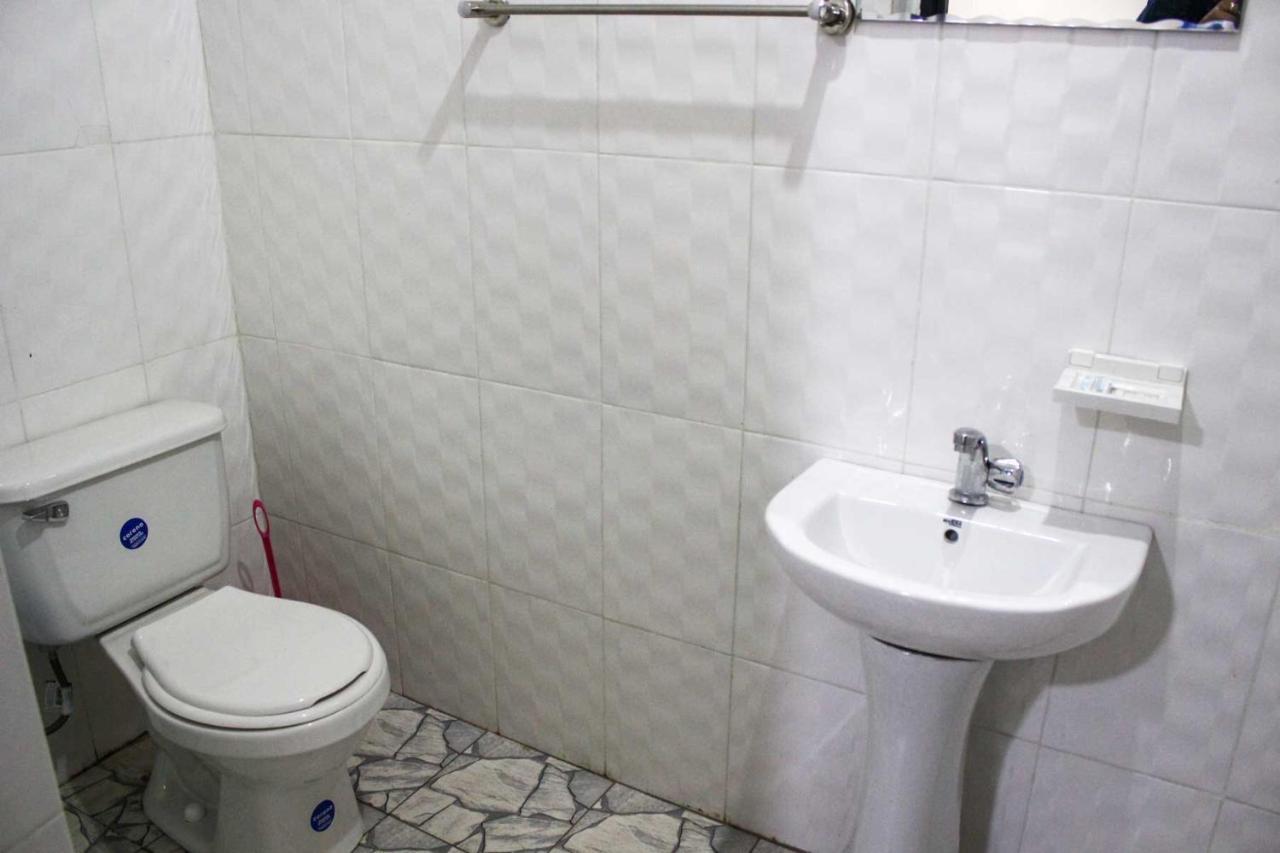 Akagera Neighbors Bed & Breakfast Kabarondo ภายนอก รูปภาพ
